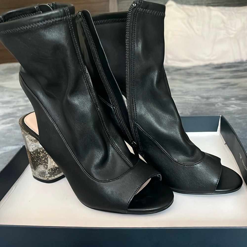 Bcbg summer booties size 5.5
